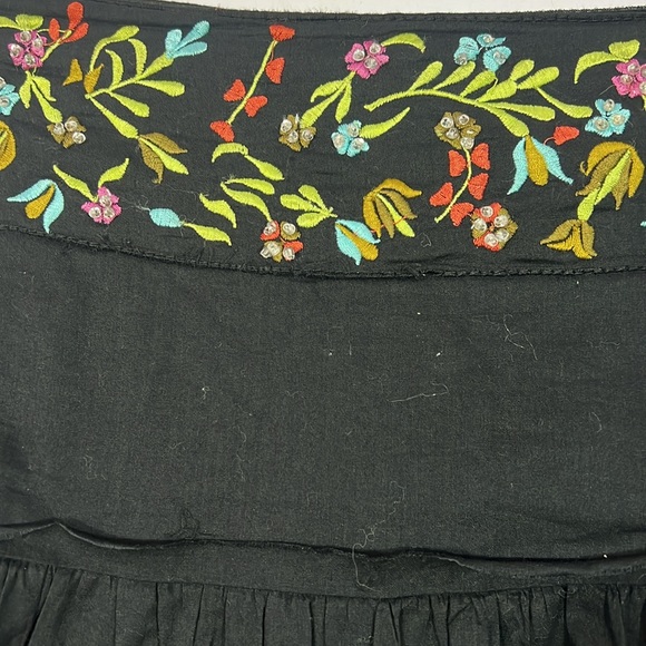 Aziz, small, lined prairie skirt, embroidered, sequined, beaded waistband, black - Picture 4 of 6